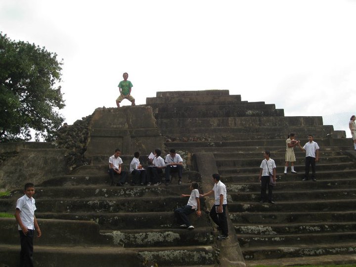 Pyramid3.jpg Pyramid3.jpg